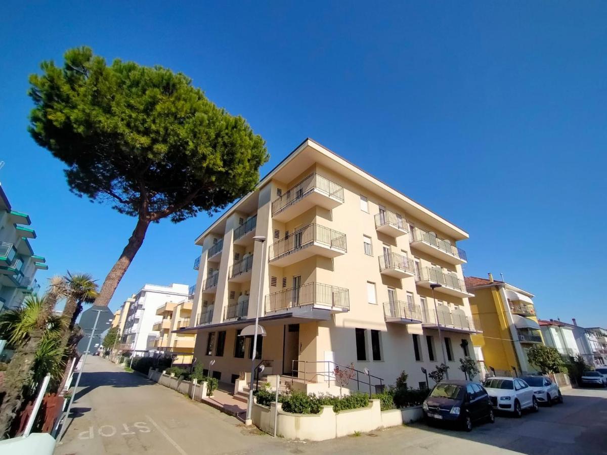 Ben Hur Torre Pedrera Римини Экстерьер фото
