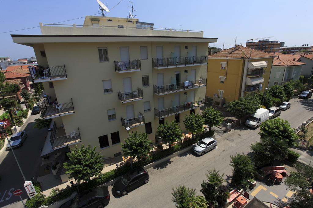Ben Hur Torre Pedrera Римини Экстерьер фото